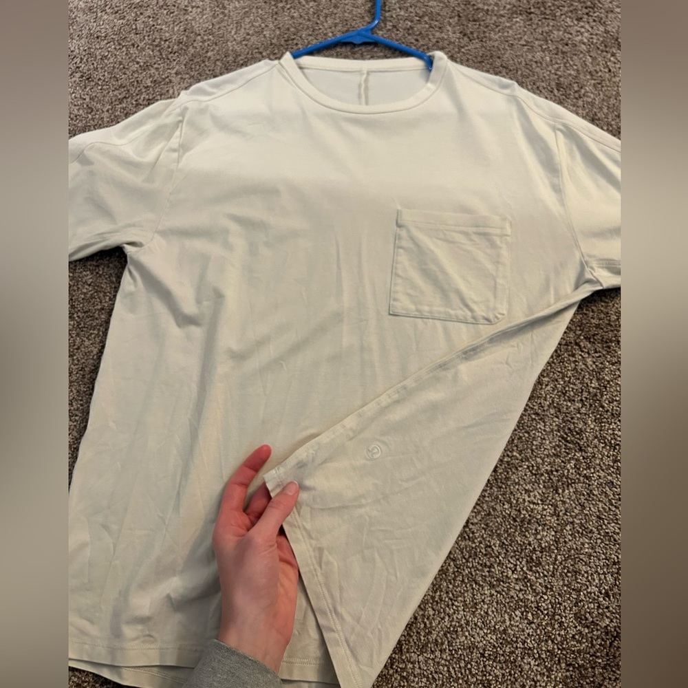 Lululemon Women’s Shirt